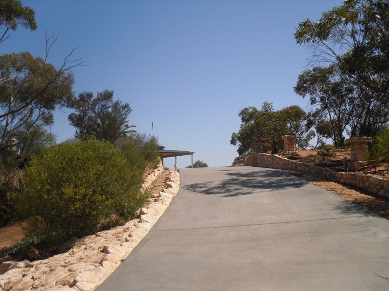 32 Davis Rd, Winkie SA 5343