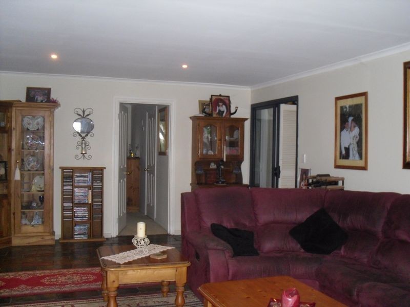 90 Idyll Avenue, Morgan SA 5320