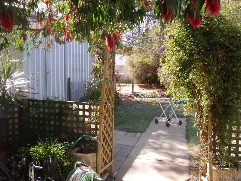 15 Kelly Ave, Barmera SA 5345