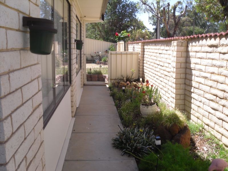 31 Hawdon St, Barmera SA 5345