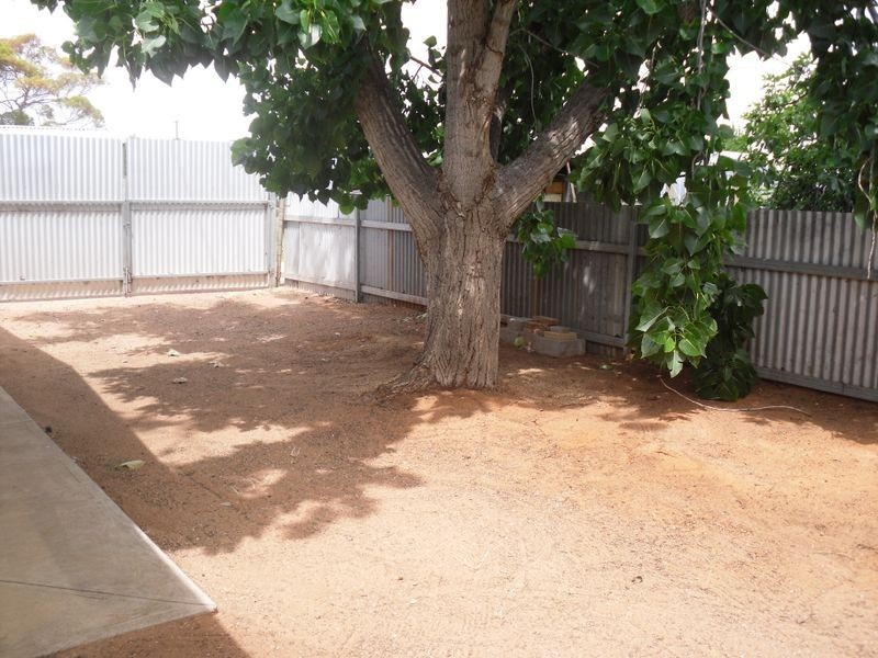 14 Waltham Street, Berri SA 5343