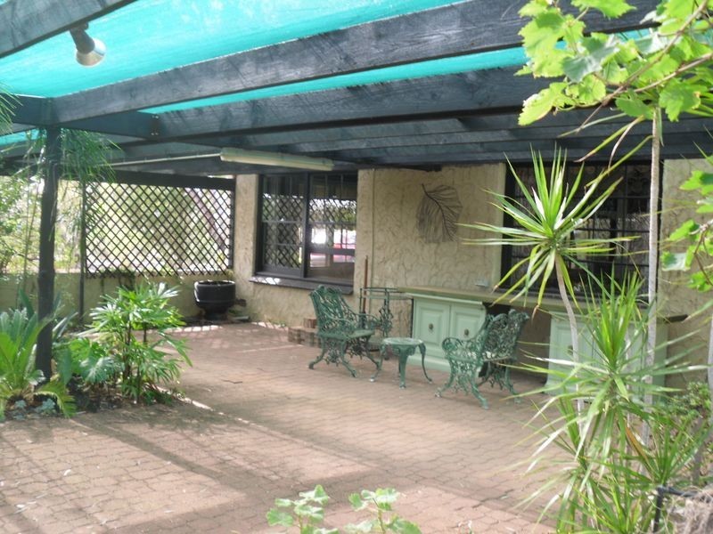 2 Woolmer/Smith Road, Glossop SA 5344