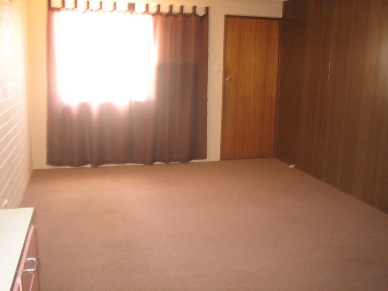 40 First Street, Loxton SA 5333