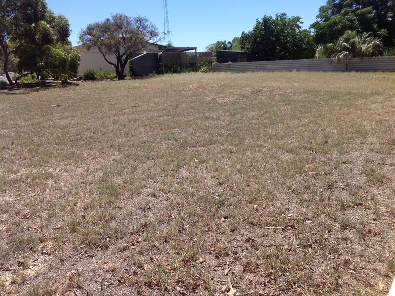 40 First Street, Loxton SA 5333