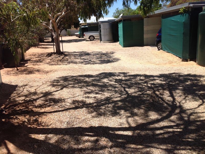 40 First Street, Loxton SA 5333