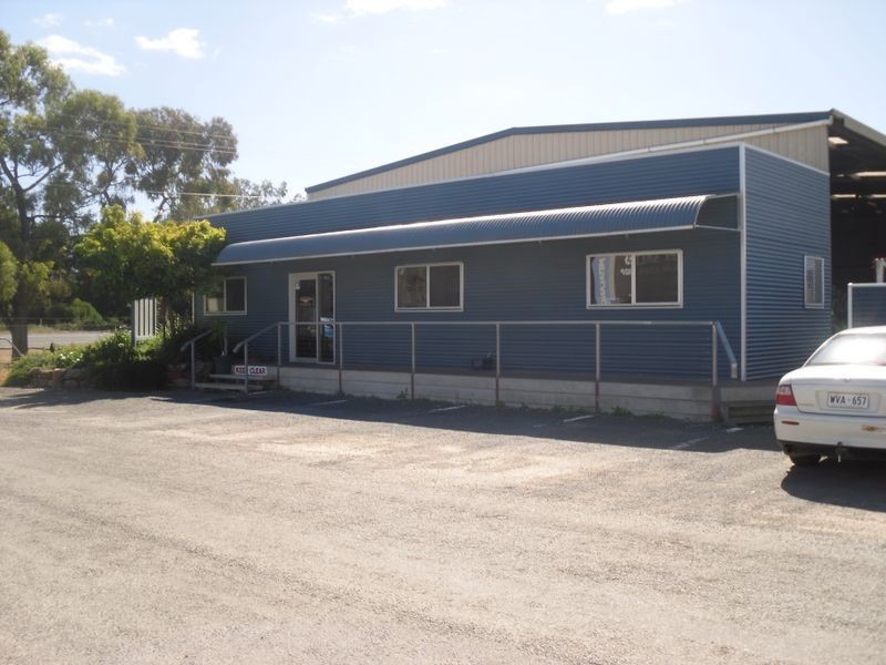 Old Sturt Highway, Berri SA 5343