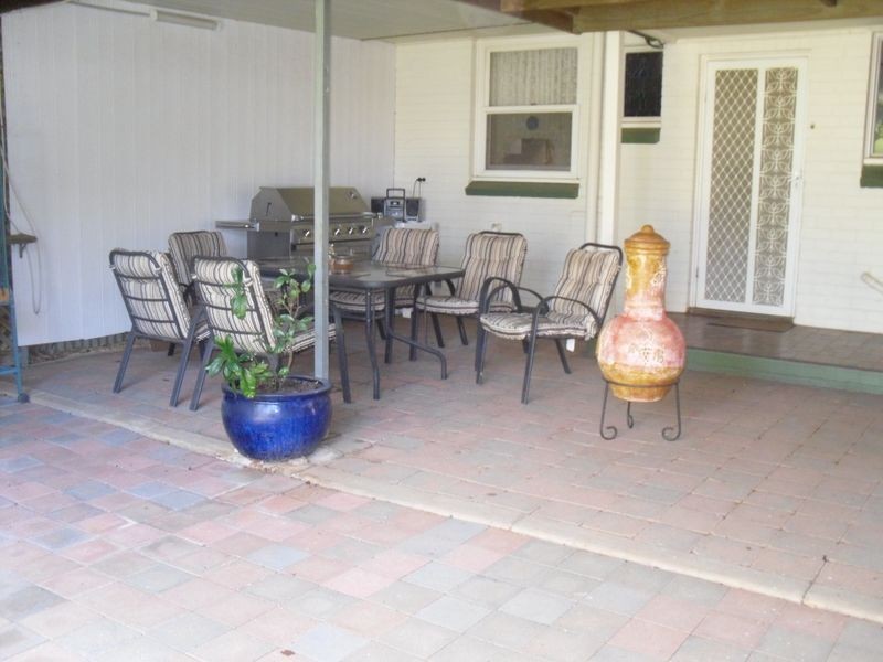 15 Coral Street, Loxton SA 5333