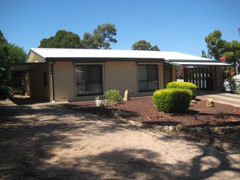 12 Viviancock Street, Berri SA 5343