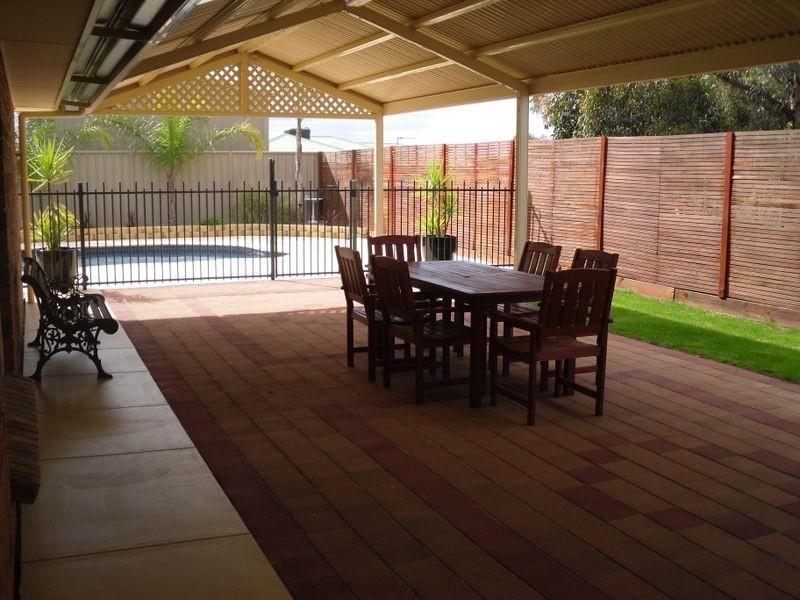 12 McLean Street, Berri SA 5343