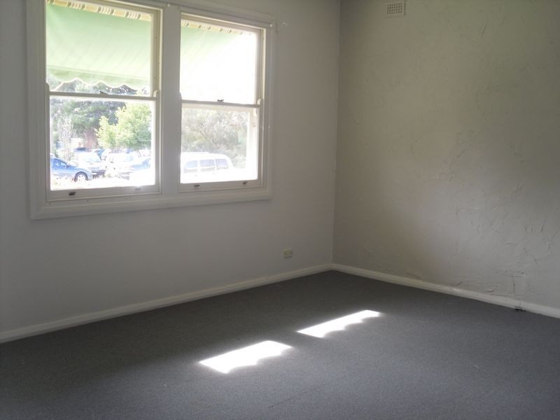 12 Cornwall Street, Berri SA 5343