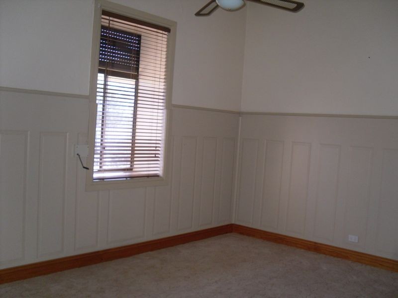 418 Sturt Hwy, Glossop SA 5344