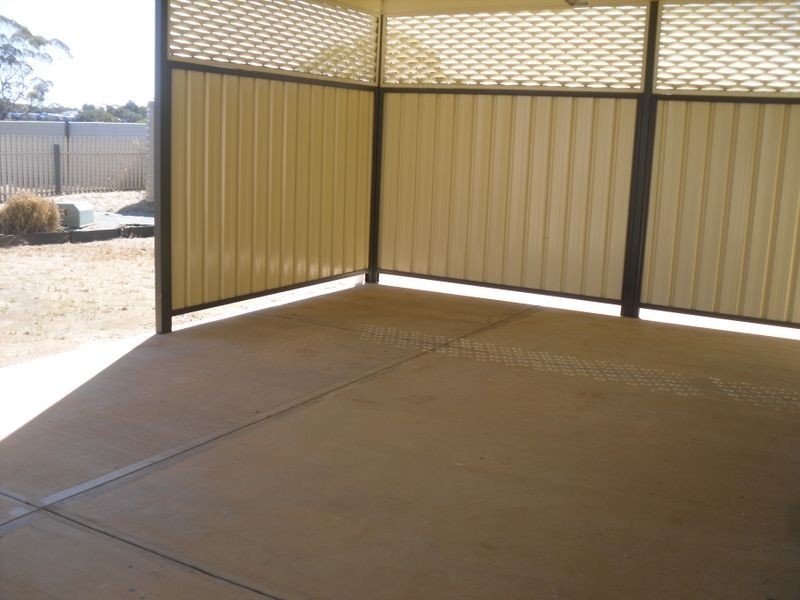 418 Sturt Hwy, Glossop SA 5344