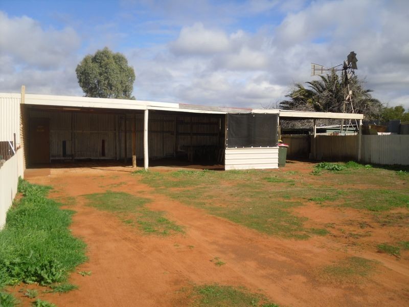 121 West Road, Glossop SA 5344