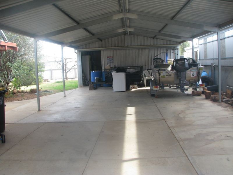 22 Banksia Street, Renmark SA 5341