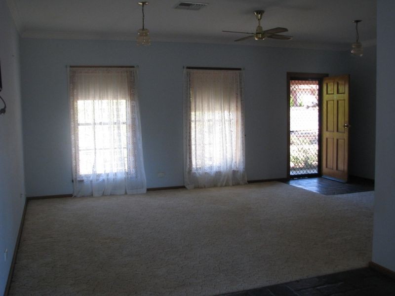 86 Drabsch Street, Loxton SA 5333