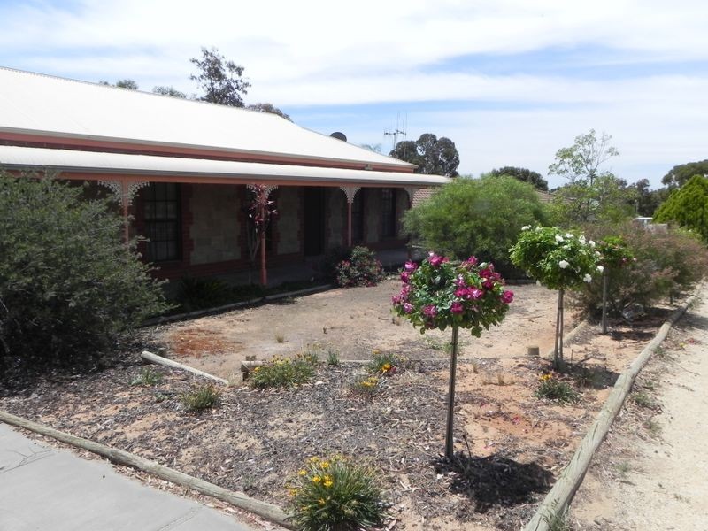 86 Drabsch Street, Loxton SA 5333