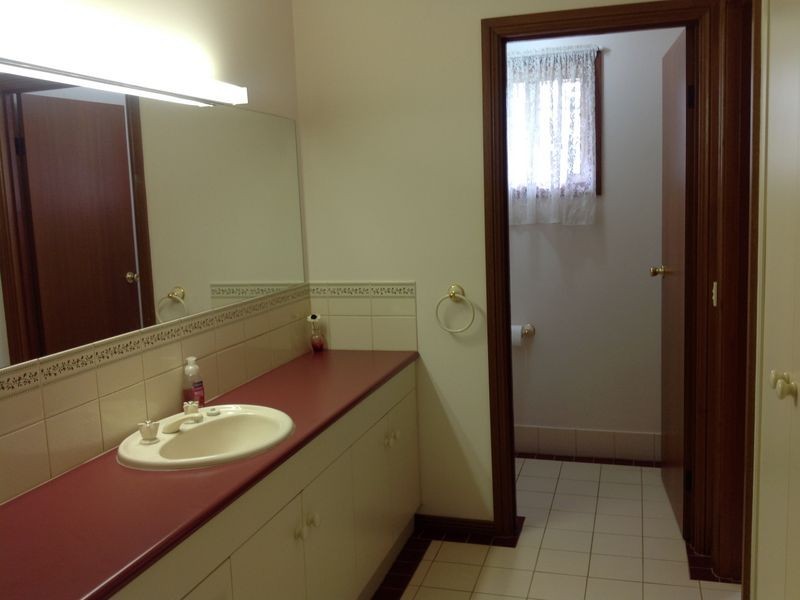 10 Railway Terrace, Renmark SA 5341