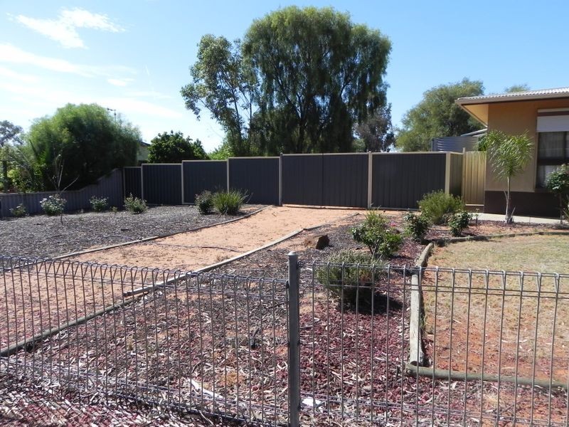 5 Links Crescent, Barmera SA 5345