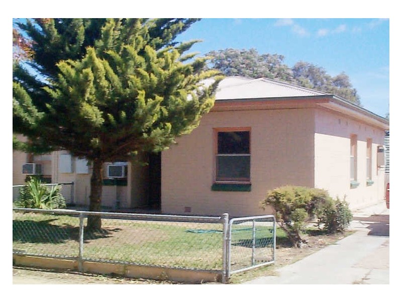 10 Trenamen Crescent, Berri SA 5343