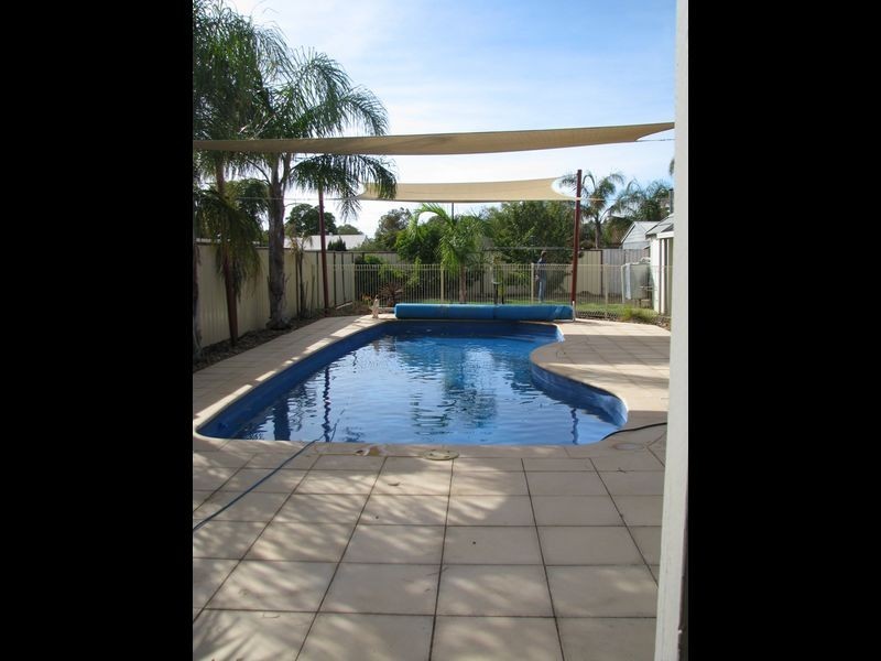 11 Kokoda Terrace, Loxton SA 5333