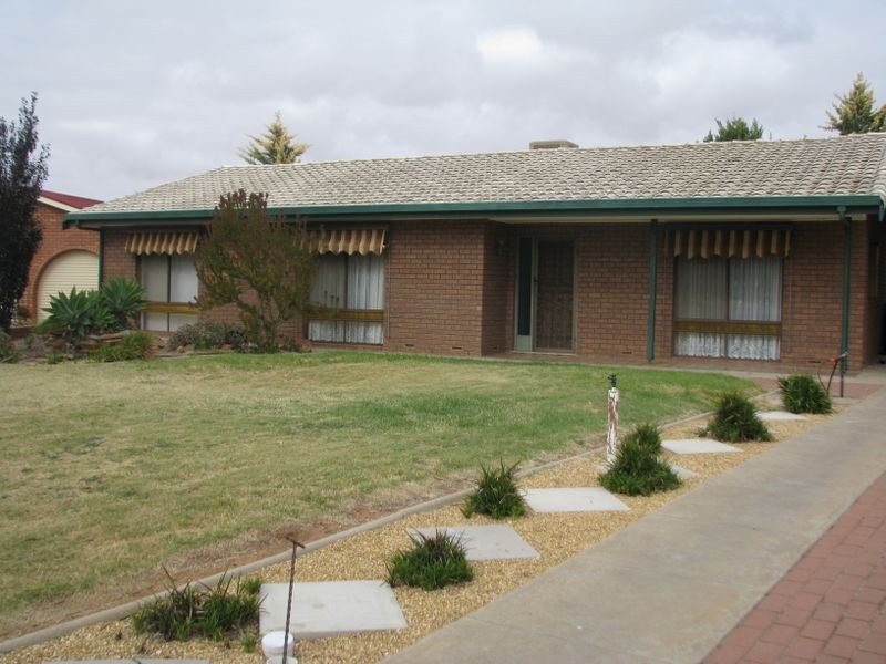 8 Trantalis Court, Loxton SA 5333