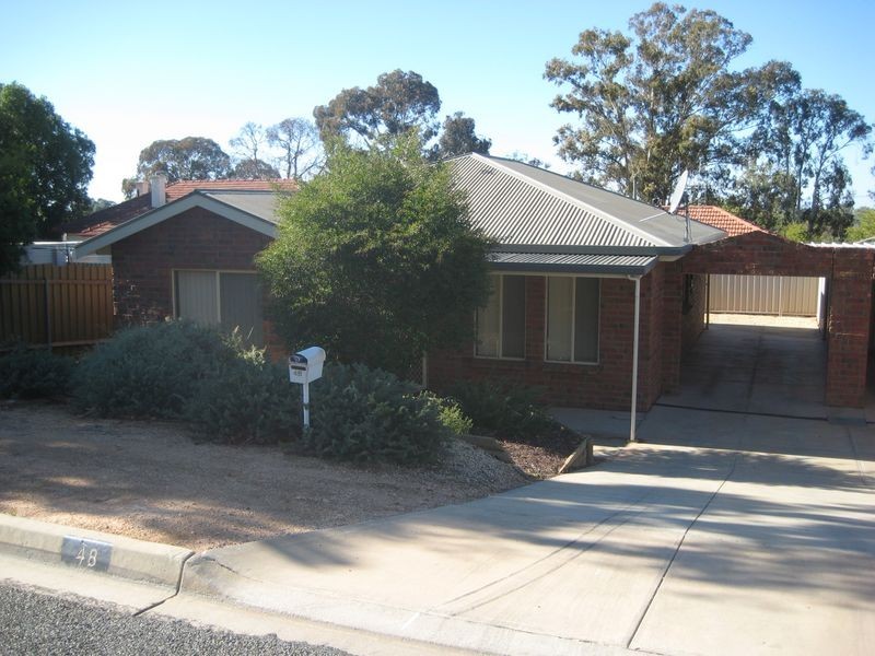 4A & 4B O’Hanez Street & 3 Powell, Berri SA 5343