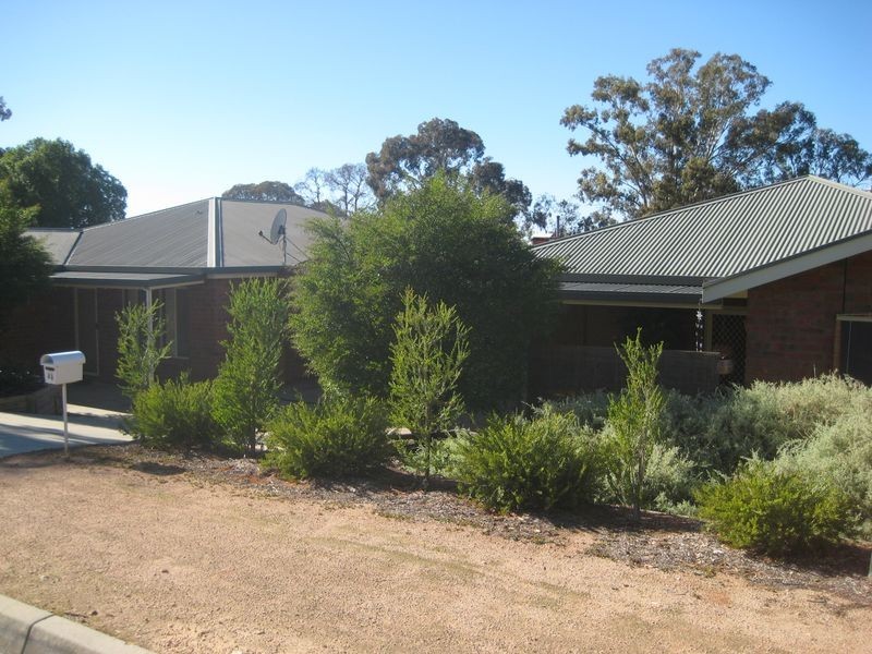 4A & 4B O’Hanez Street & 3 Powell, Berri SA 5343