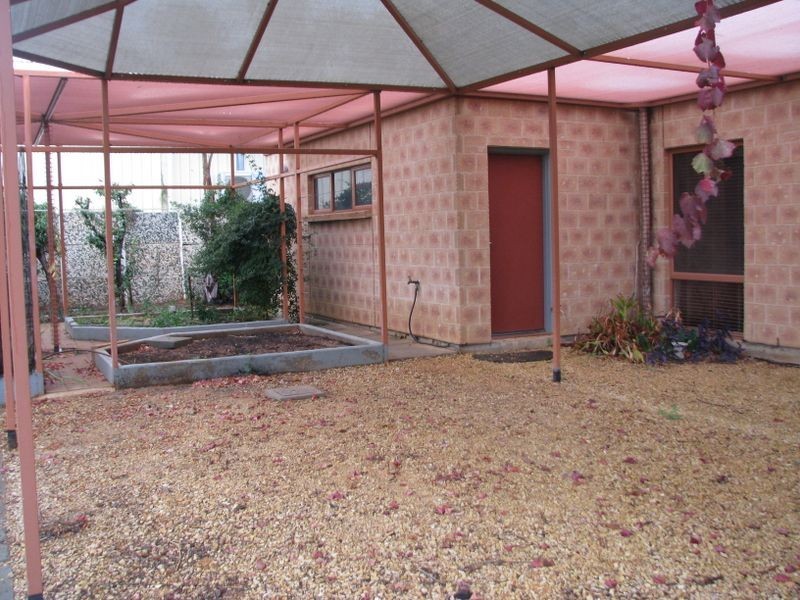 12 Stasinowsky Court, Loxton SA 5333