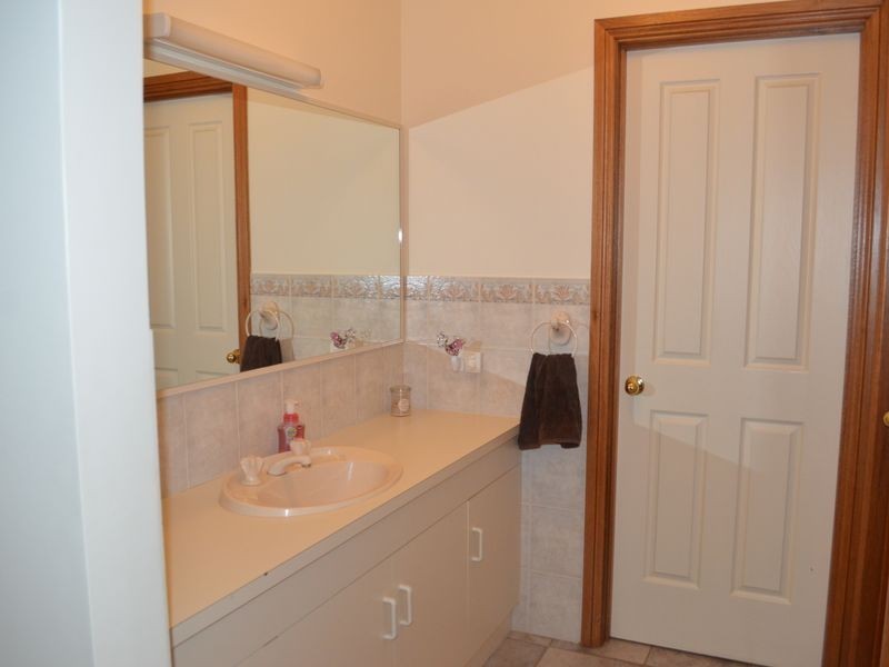 9 Kondoprias Court, Berri SA 5343