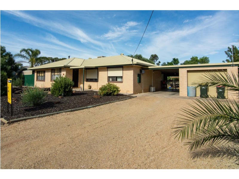 11 Garrard Street, Barmera SA 5345