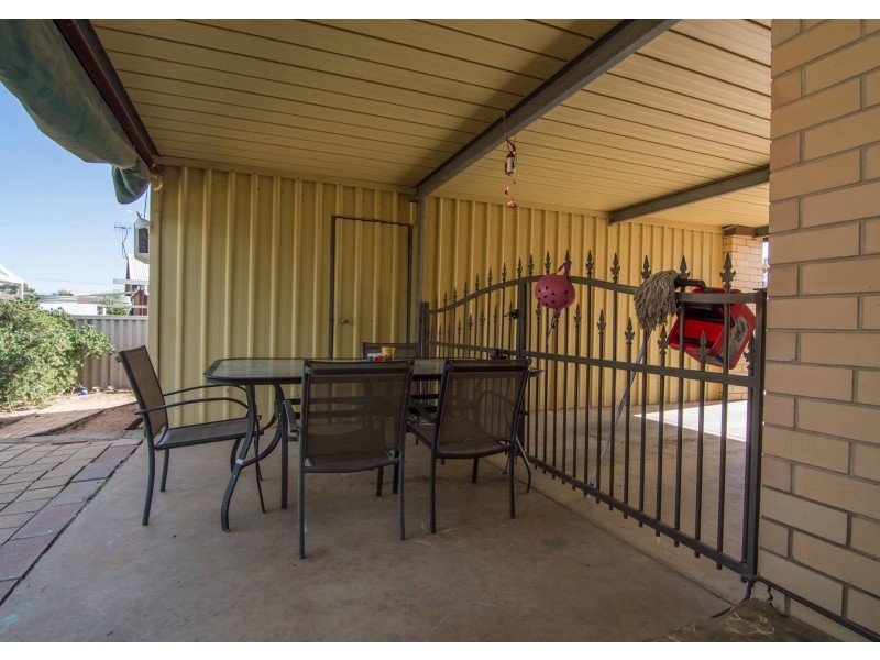 11 Garrard Street, Barmera SA 5345