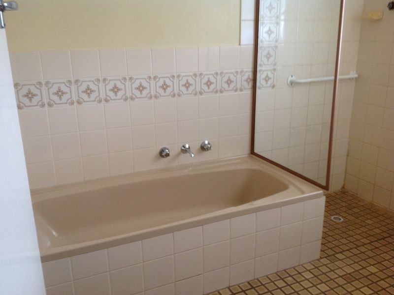 12 Clark Street, Berri SA 5343