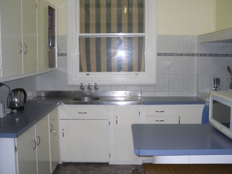 8 Coombe Street, Berri SA 5343