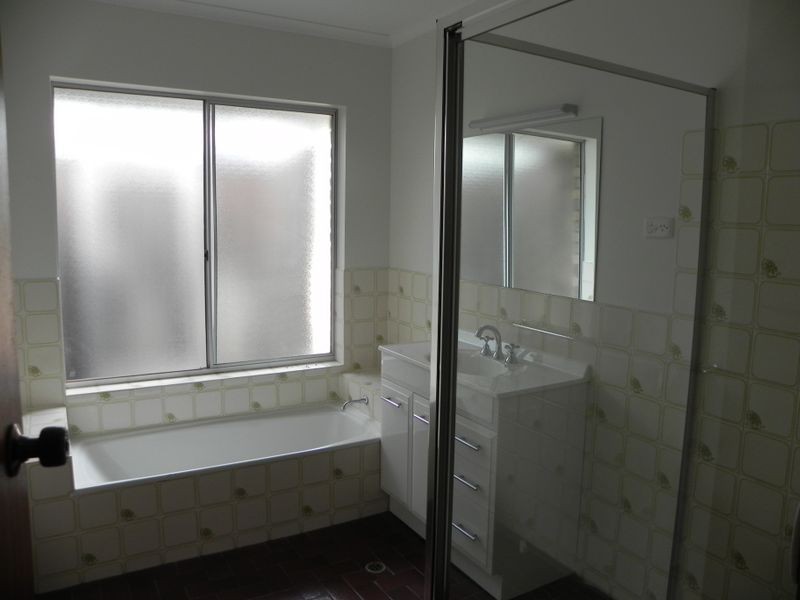 27 Spriggs Street, Berri SA 5343