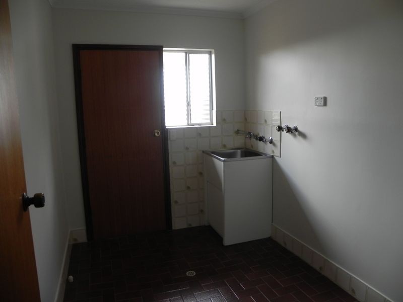 27 Spriggs Street, Berri SA 5343