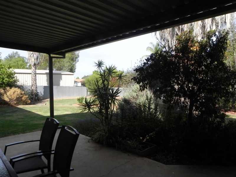 18 Loader Street, Berri SA 5343