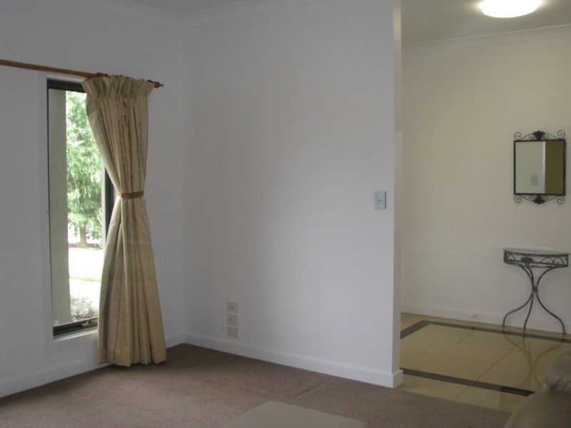 32 Flinders Street, Renmark SA 5341