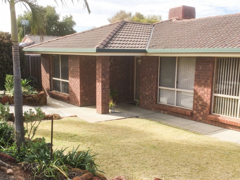 1 McLean Street, Berri SA 5343