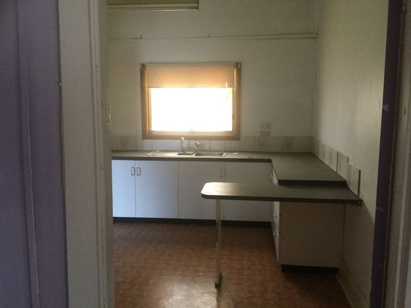 20286 Renmark Ave, Renmark South SA 5341