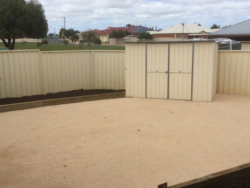 2 Rosentha Drive, Berri SA 5343