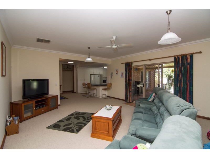 2 Fisher Drive, Berri SA 5343