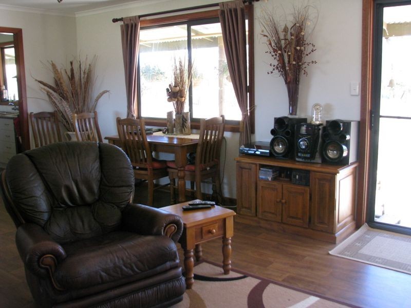 114 Bigg Road, Monash SA 5342
