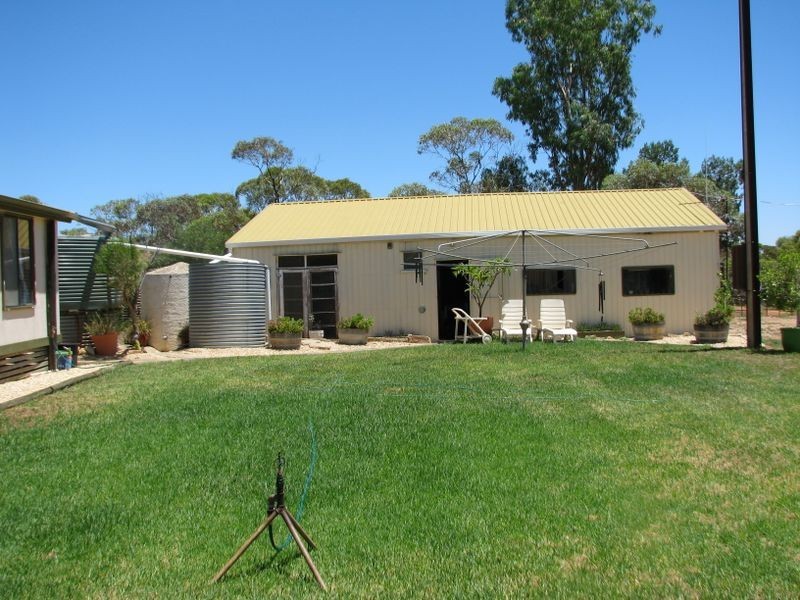 114 Bigg Road, Monash SA 5342