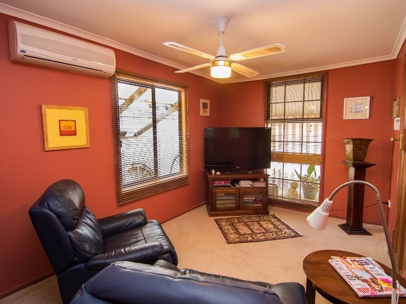 1 Bollenhagen Place, Lyrup SA 5343