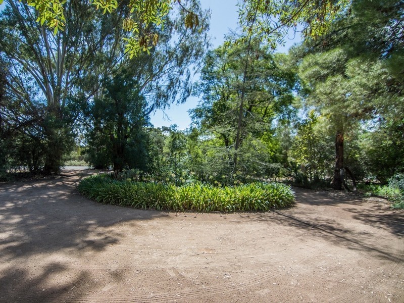 1 Bollenhagen Place, Lyrup SA 5343