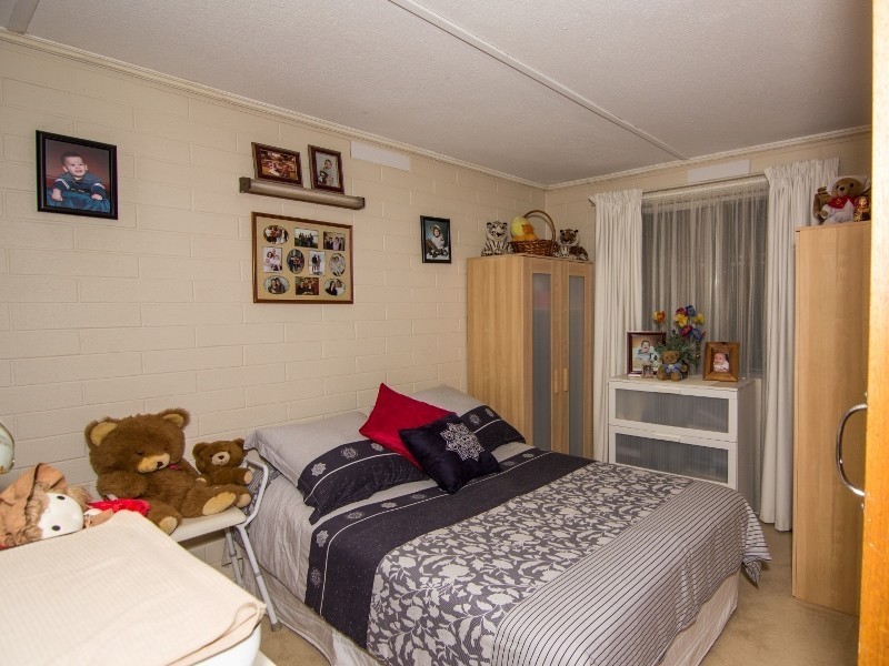 40 First Street, Loxton SA 5333