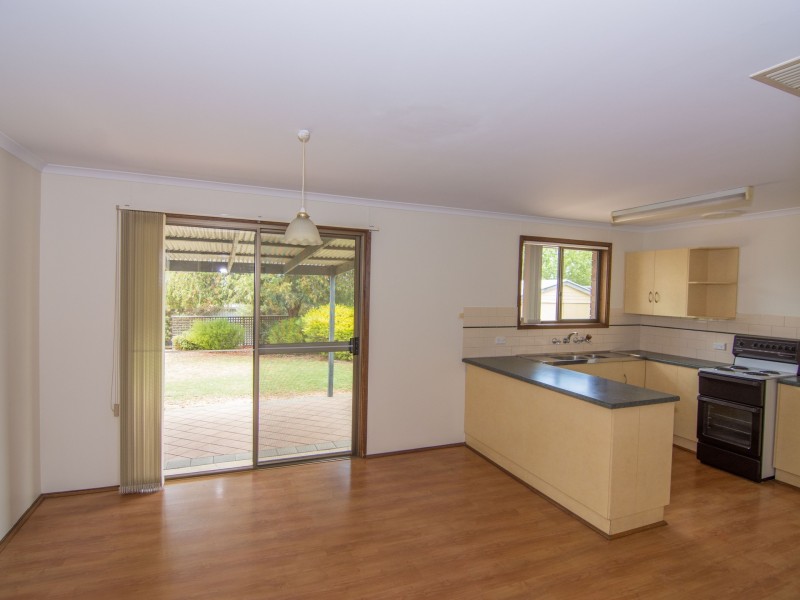 15 Spriggs Street, Berri SA 5343