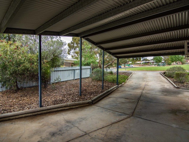 15 Spriggs Street, Berri SA 5343