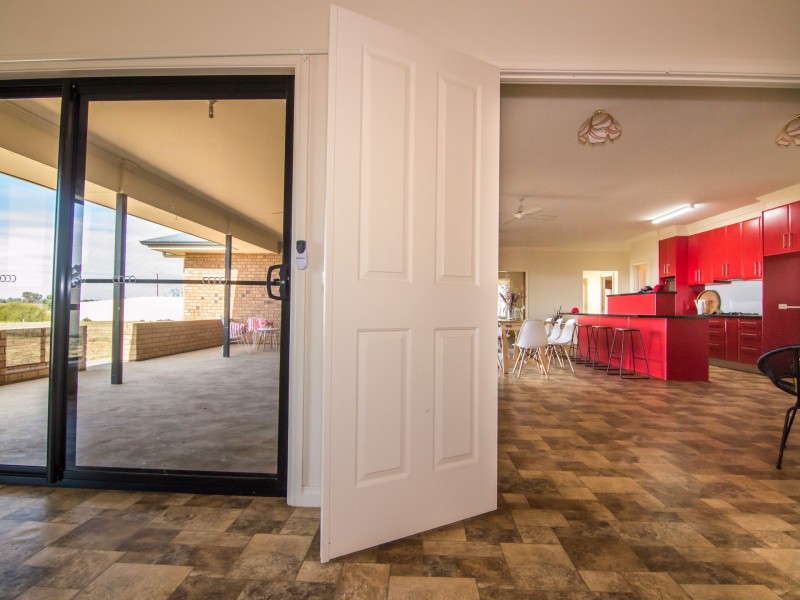 8 Swanbury Road, Moorook SA 5332