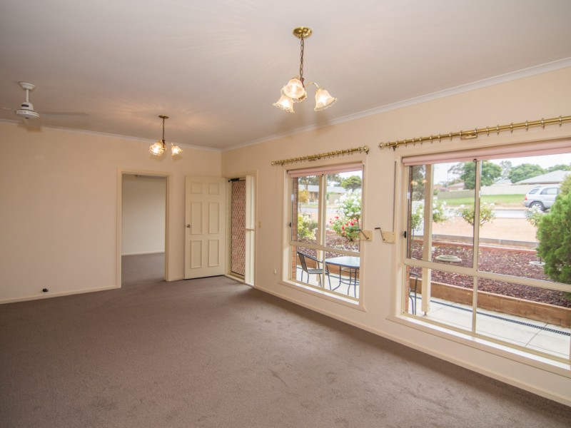 4 Edward Street, Berri SA 5343